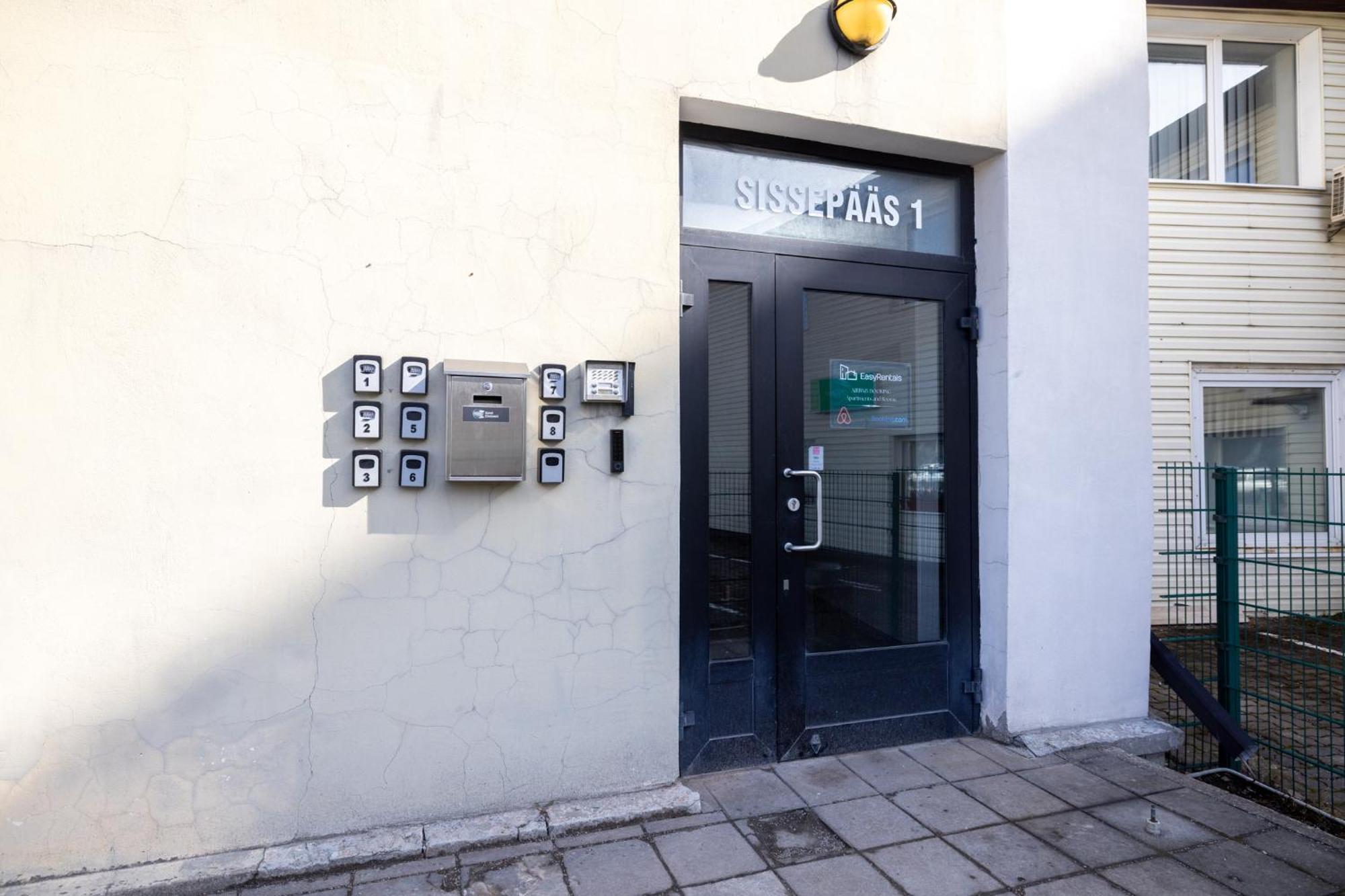 Bright Lofts Near City Center Harbour Tallinn Exterior photo